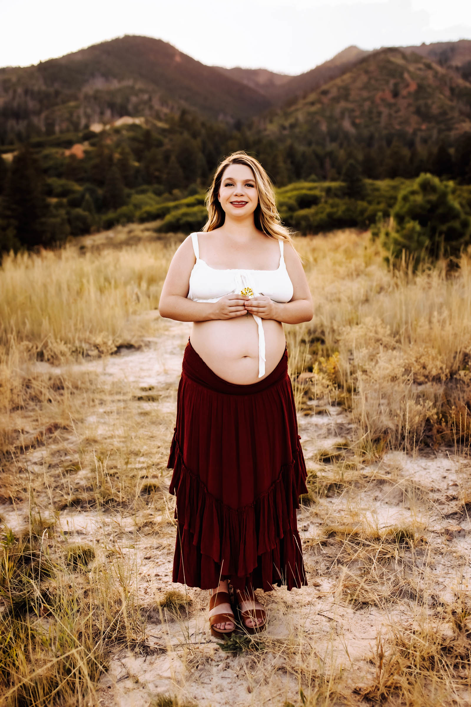 Mountain Maternity Photos in Colorado Springs