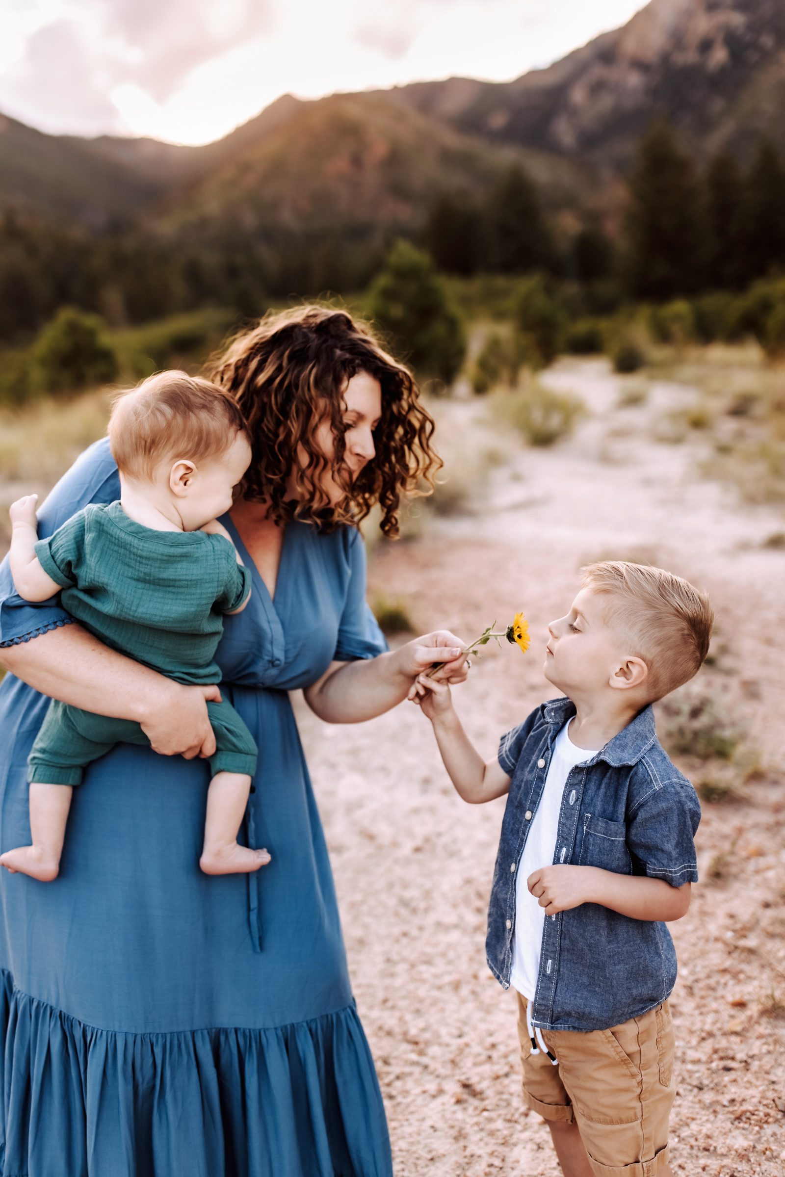 Mom and Kids photos with mountain views